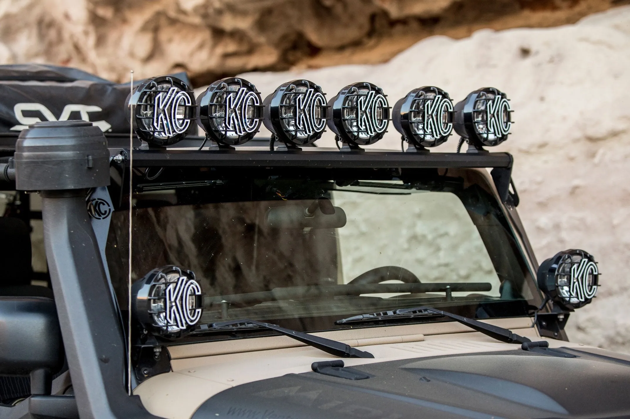 KC Hilites 50" Overhead Xross Bar Gravity® LED Light Kit