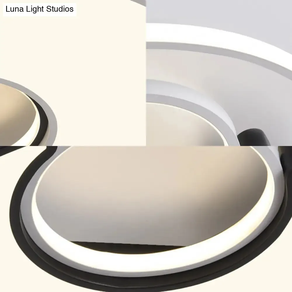 Modern Metal Round Flush Mount Light with LED and Recessed Diffuser in Black/White and White/Warm Light (19"/22" Width)