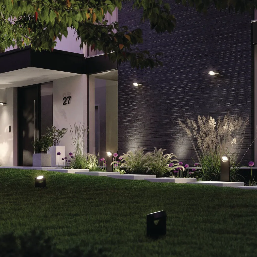 Outdoor Swivea 8W LED Bollard Light in Anthracite